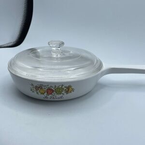 Vintage Corning Ware Spice of Life “Le Persil” 6-1/2” Sauce skillet w/lid.